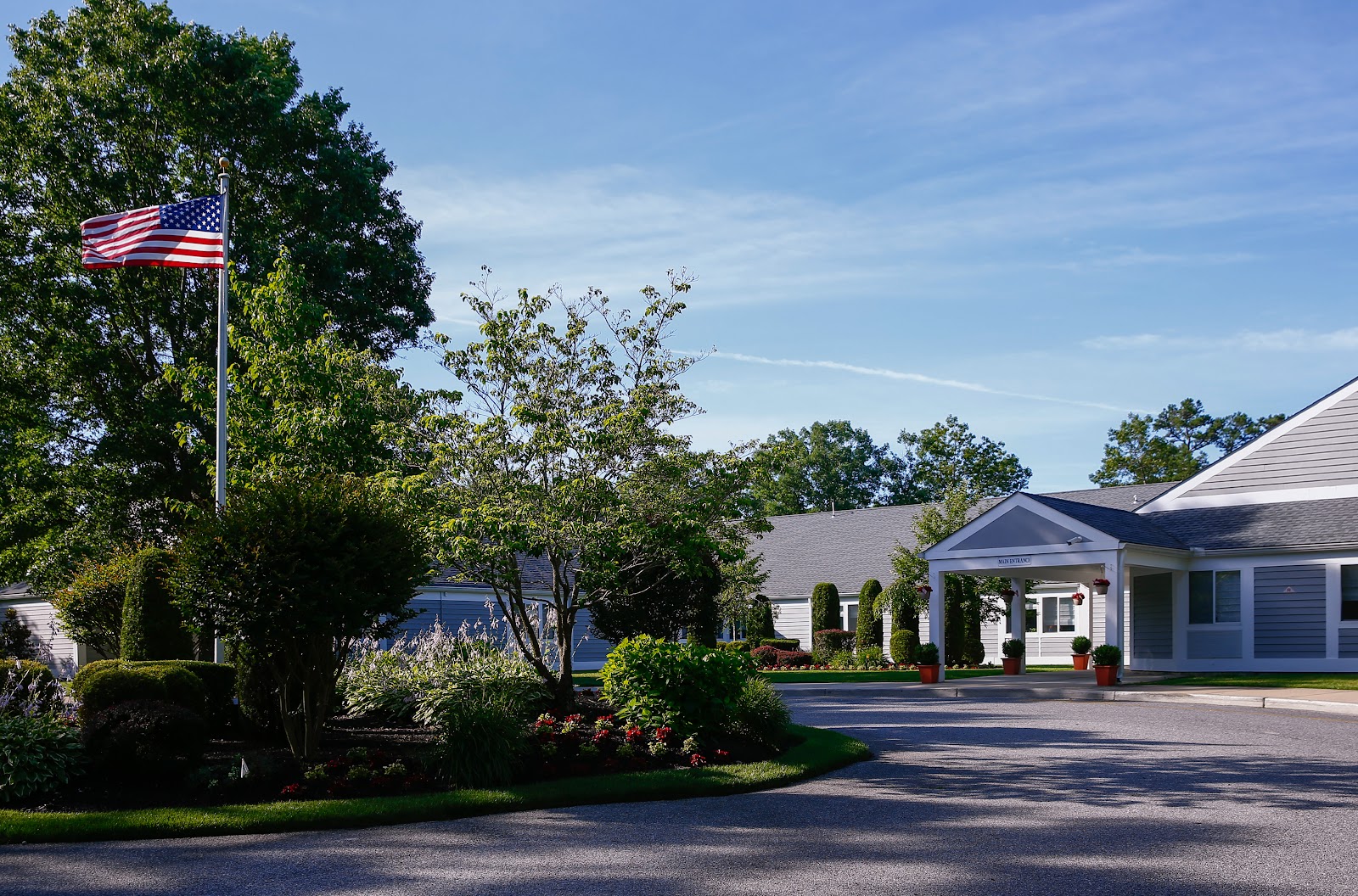 Recovery Centers of America at Lighthouse